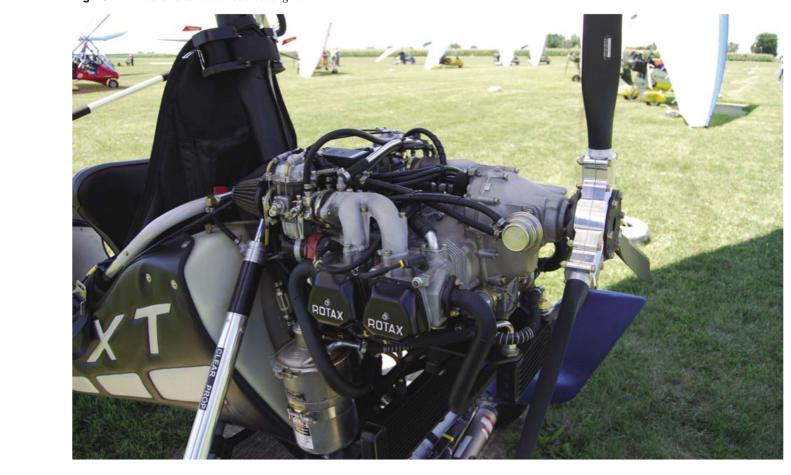 Four-stroke water- and oil-cooled engine.
